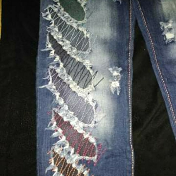 High waist, Booty flattering, jeans - Picture 5 of 5